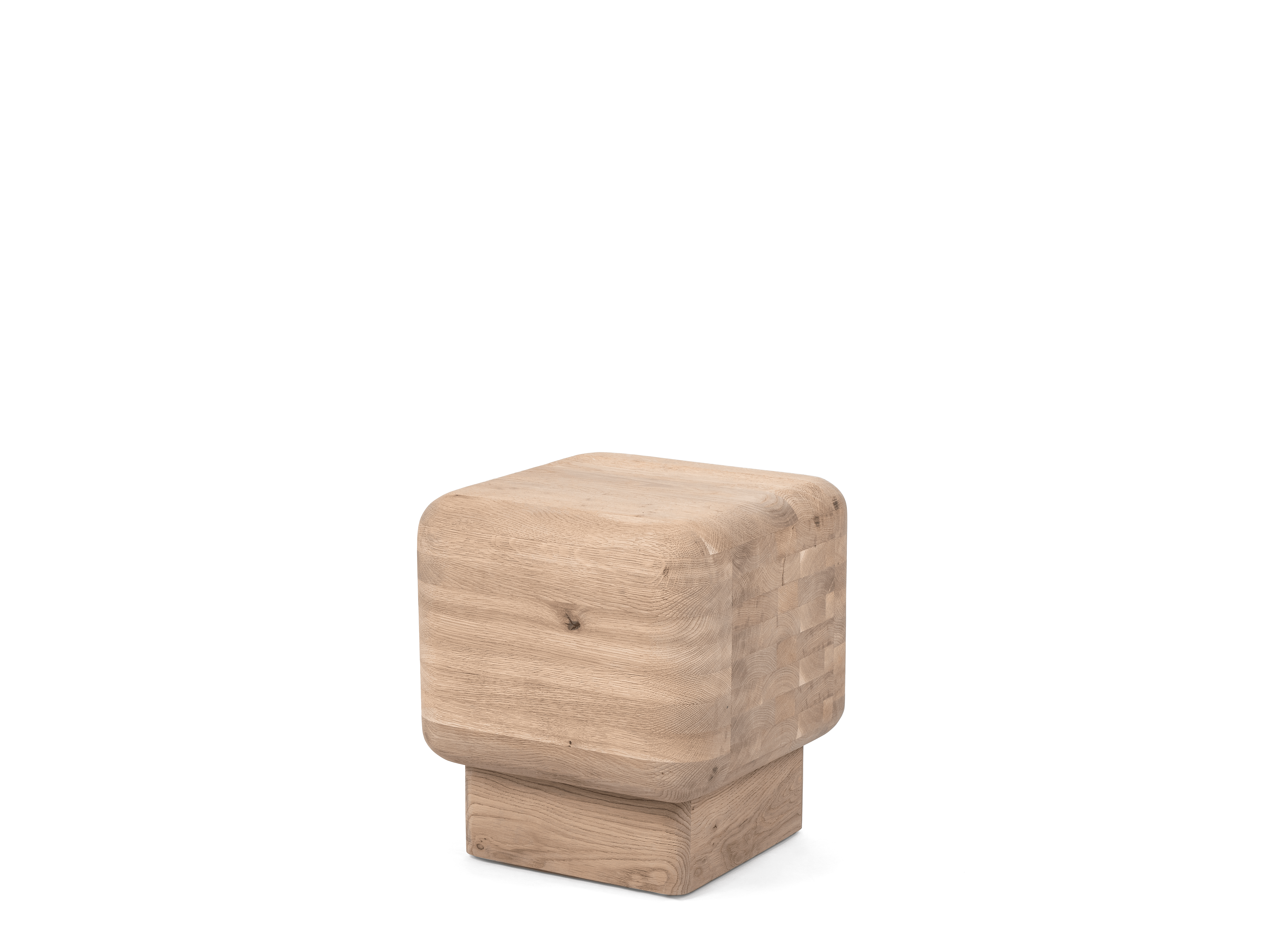 Gommaire-indoor-oak-furniture-side_table_rowan-G771-OAK-WOOD-Antwerpen.png