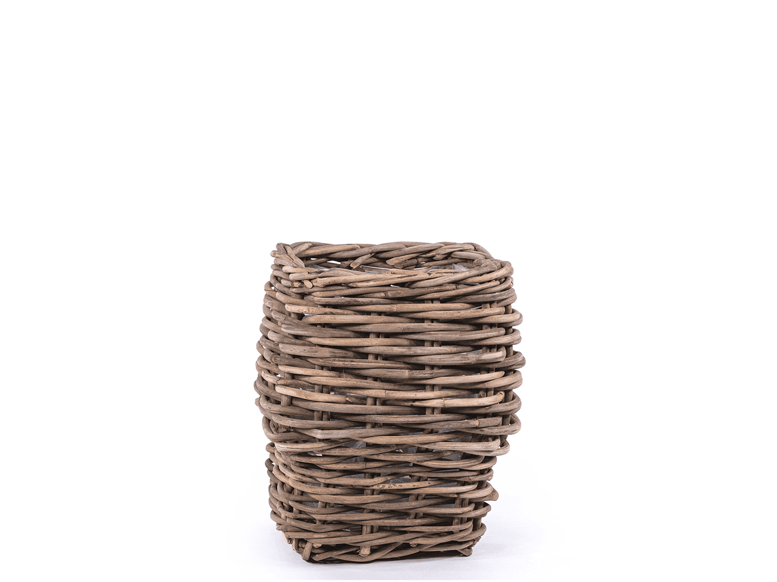Gommaire-outdoor-decoration-rattan-baskets-square_basket_irving-G845M-CLR-Antwerpen-edit.png