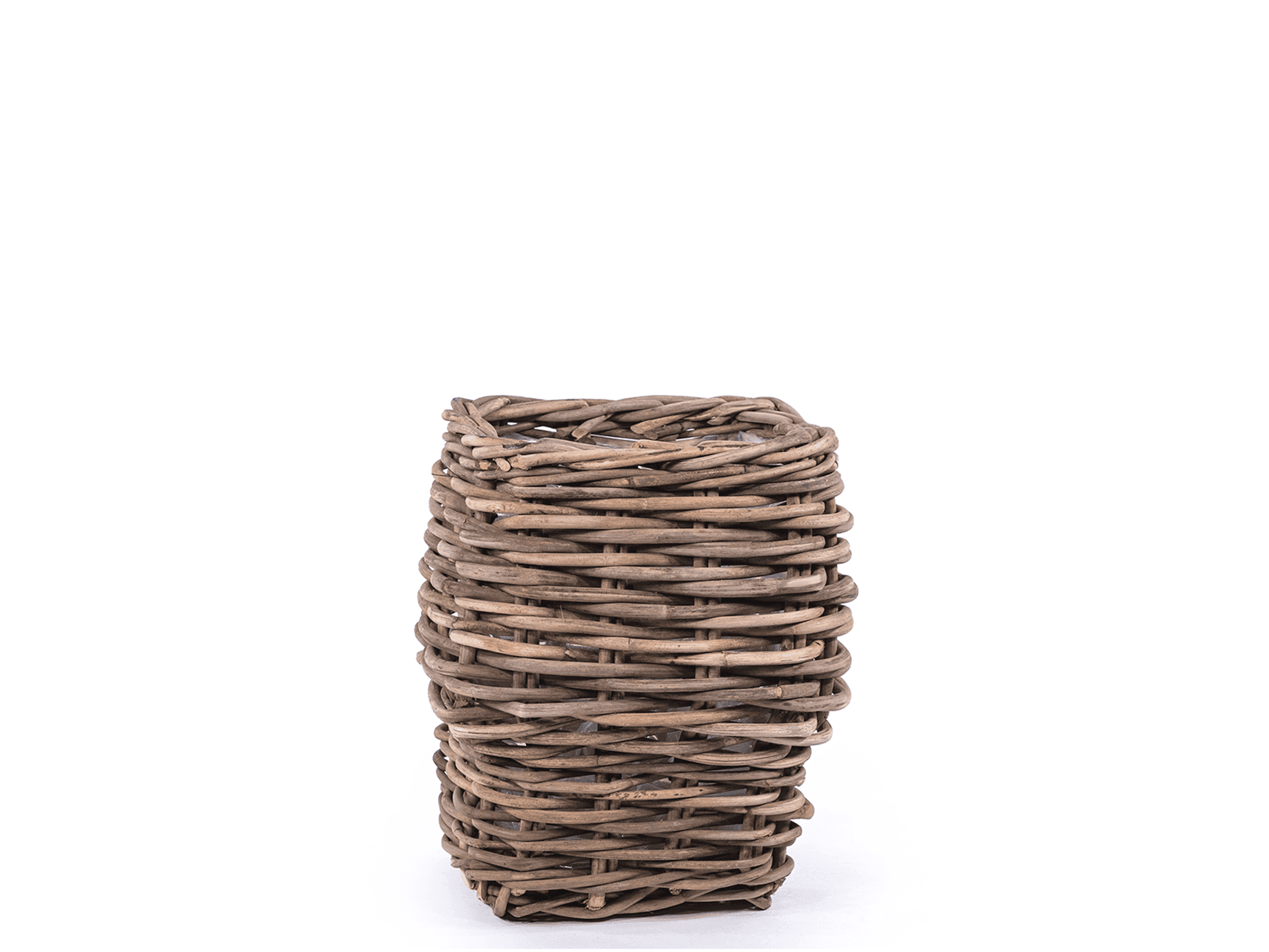 Gommaire-outdoor-decoration-rattan-baskets-square_basket_irving-G845M-CLR-Antwerpen-edit.png