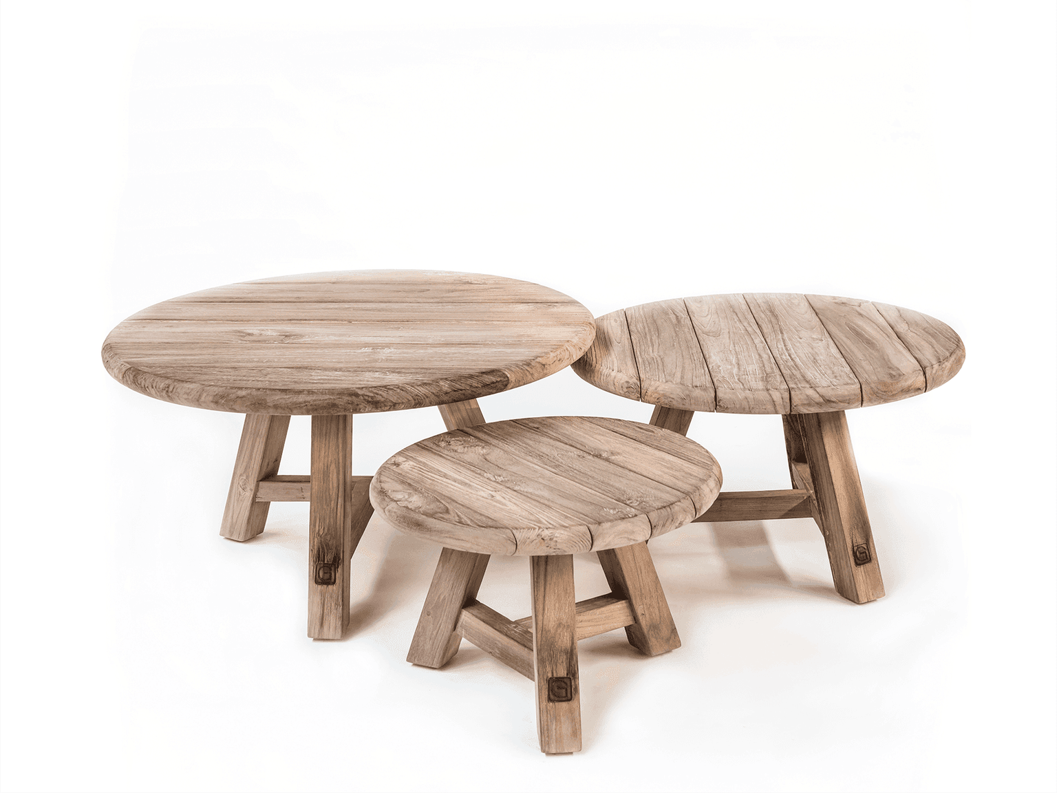 Gommaire-outdoor-teak-furniture-coffee_table_anton_set_of_3-G326-SET-NAT-Antwerpen.png