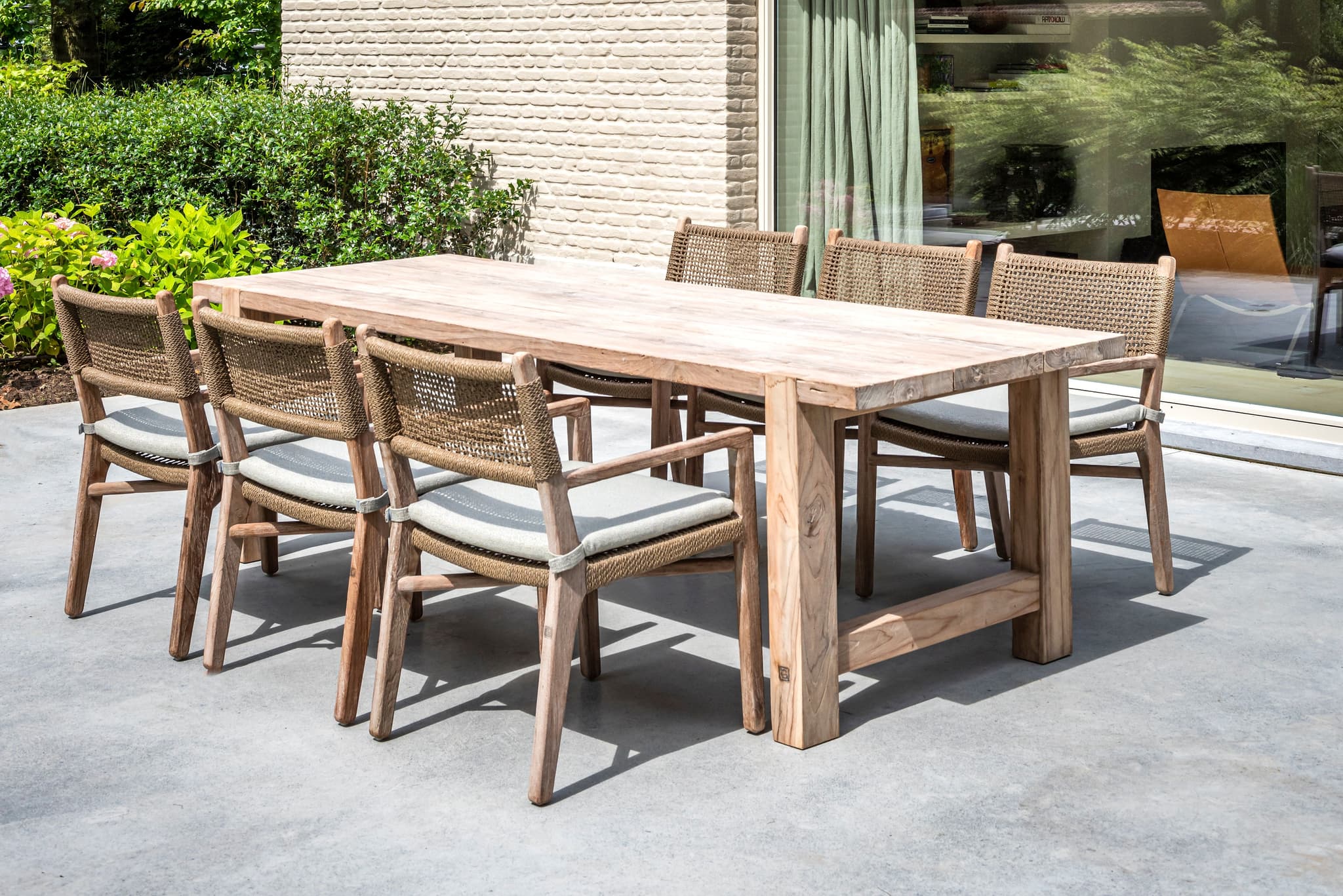 Table Jacob Small - Gommaire