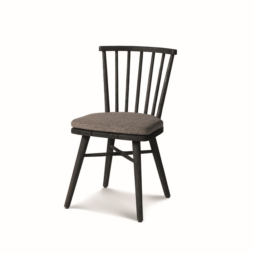 Gommaire-indoor-fabric-cushion-chair_carol-G600-CAT-Antwerpen