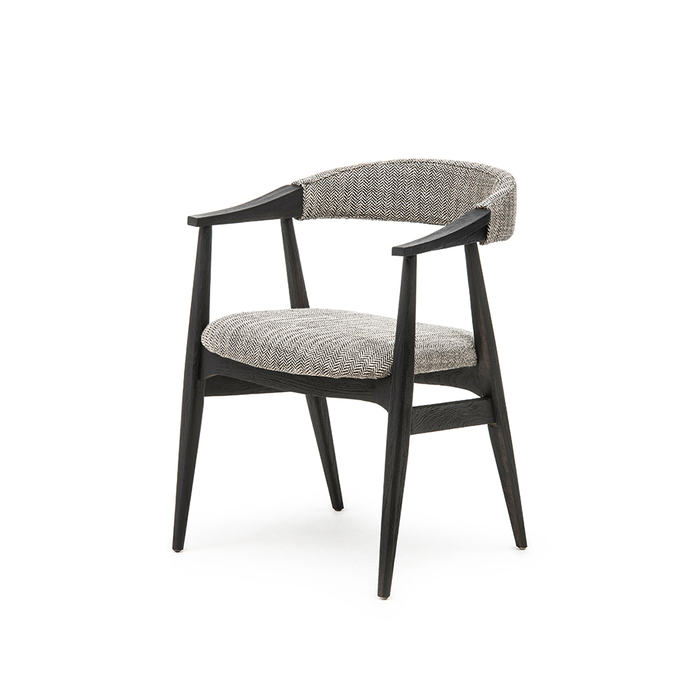 Gommaire-indoor-fabric-furniture-armchair_faye_upholstered-G353-FUM-CATC-Antwerp